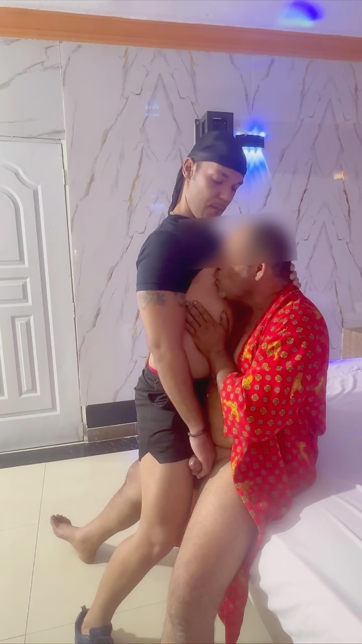 Thumb 9
