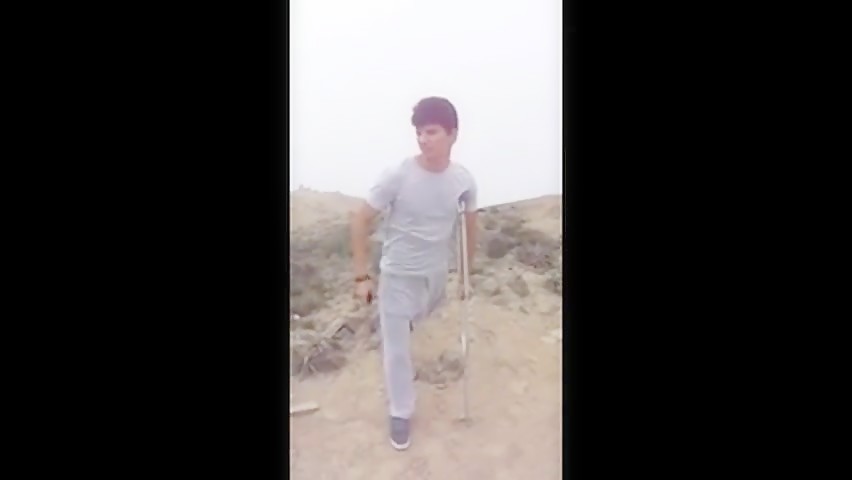 Thumb 12
