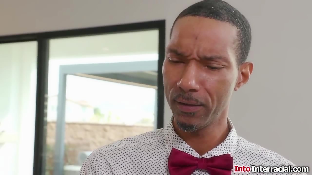 Dont leave Scotty was just about to fuck me you wanna join?