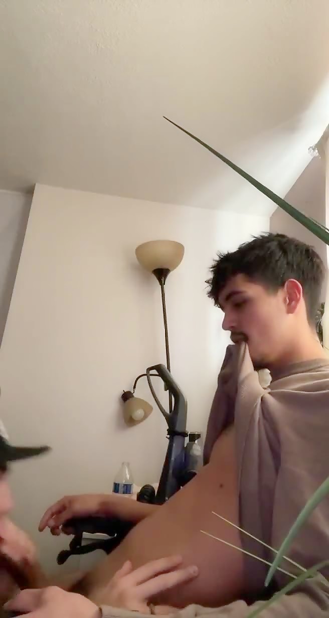 Thumb 16