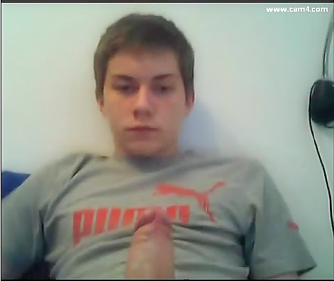 Uncut twink wanking his thick dick