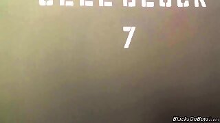 Thumb 10