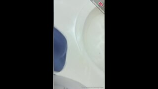 Thumb 6