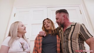 Teen doing both bf and stepdad at once