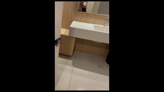 Thumb 6
